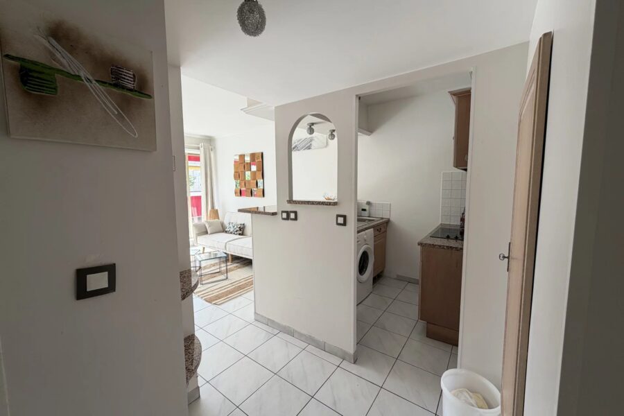 Appartement à vendre à Cannes — Vue sur la ville — photo 4