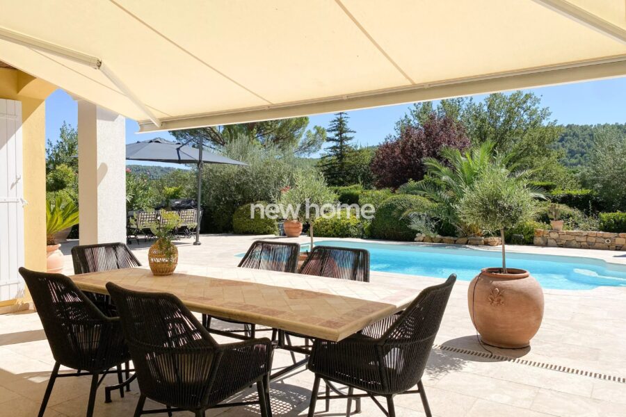 Maison à vendre à Salernes — Vue montagne — photo 3
