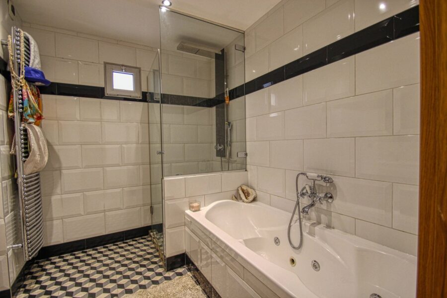 Appartement à louer à Saint-raphaël — Vue parc & jardin — photo 10