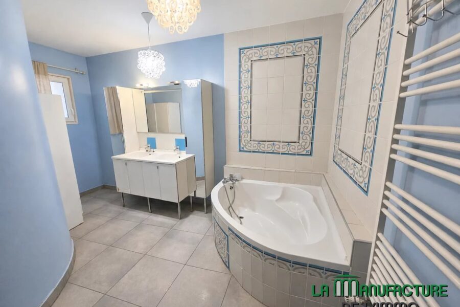 Appartement à vendre à La ricamarie — Vue parc & jardin — photo 9