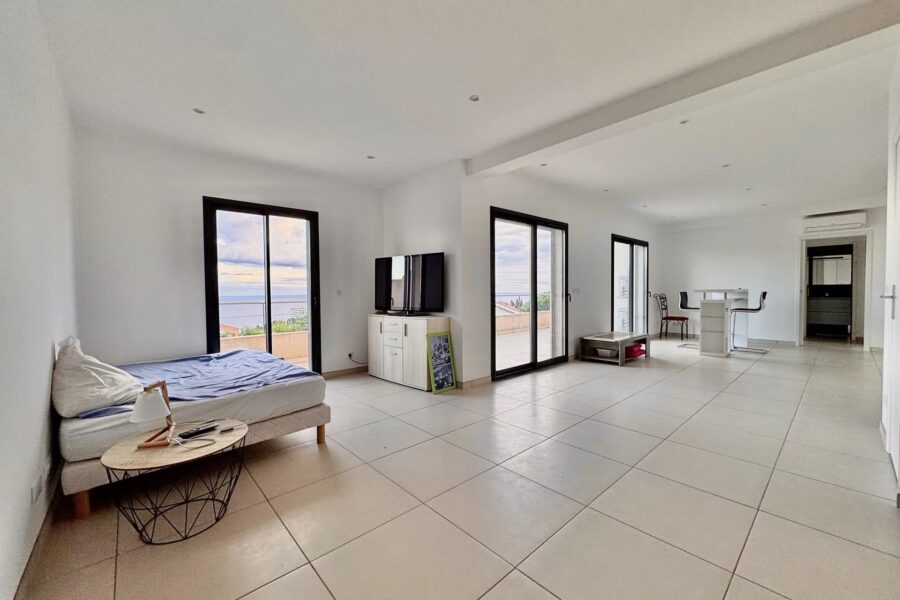 Appartement à louer à Nice — Vue mer — photo 3
