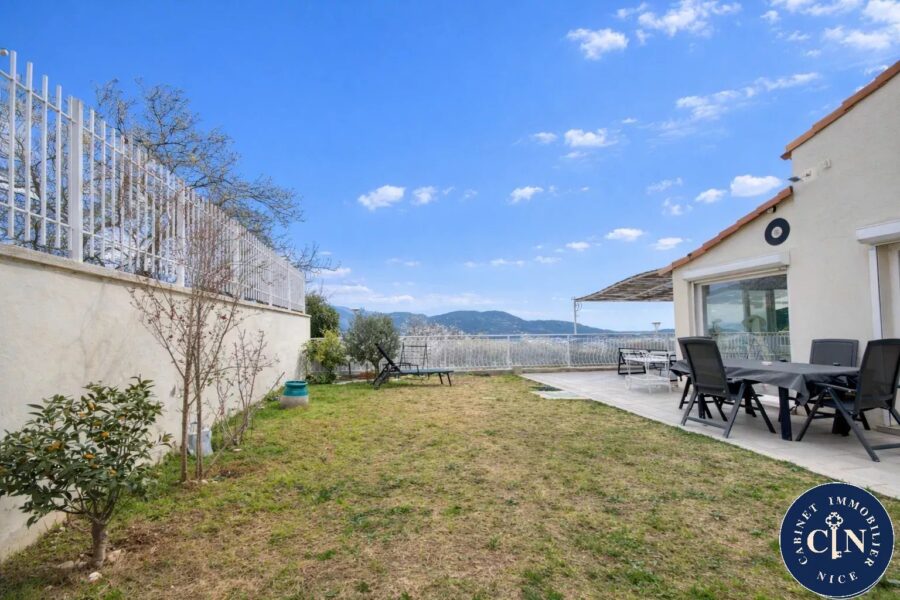 Maison à vendre à Nice — Vue sur la ville — photo 6