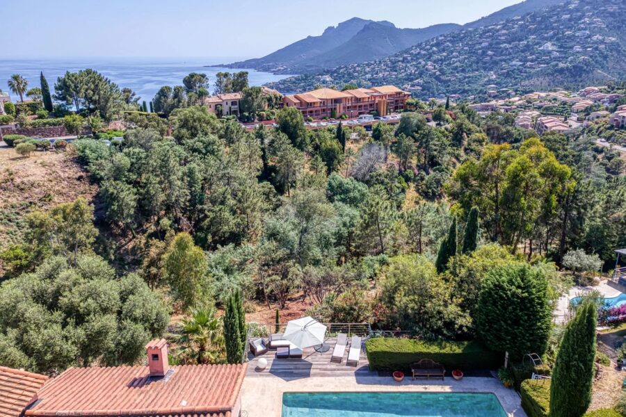 Maison à vendre à Théoule-sur-mer — Vue montagne — photo 18