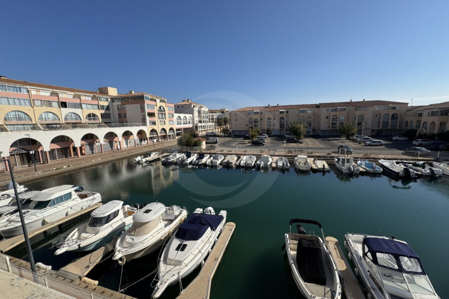 Appartement à vendre à Sète — Vue marina & port — photo 1