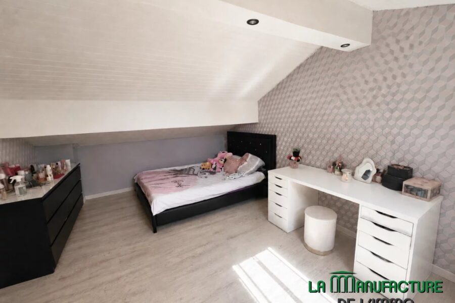 Maison à vendre à La ricamarie — Vue montagne — photo 14