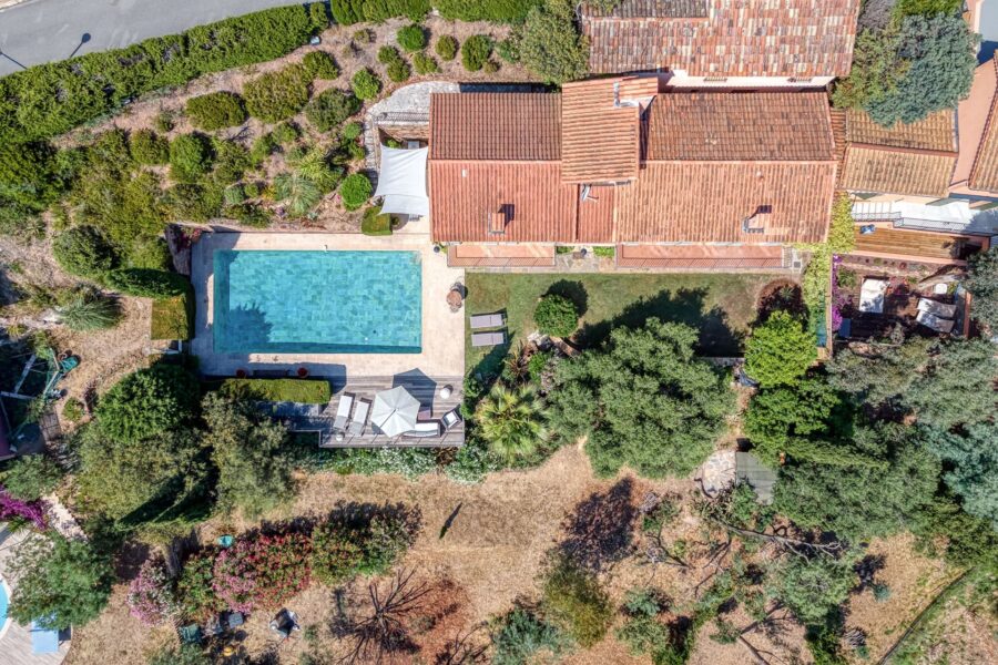Maison à vendre à Théoule-sur-mer — Vue montagne — photo 3