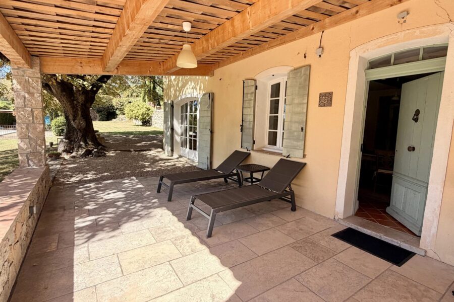 Maison à vendre à Seillans — Vue montagne — photo 33