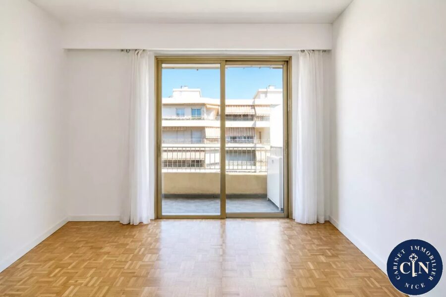 Appartement à vendre à Nice — Vue sur la ville — photo 9