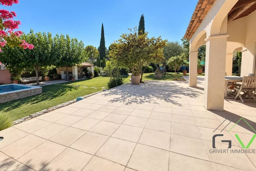 Maison à vendre à Uzès — Vue nature — photo 20