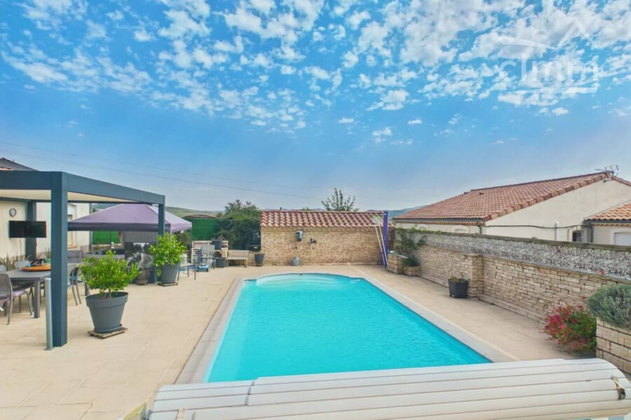 Maison à vendre à Lagorce — Vue montagne — photo 16