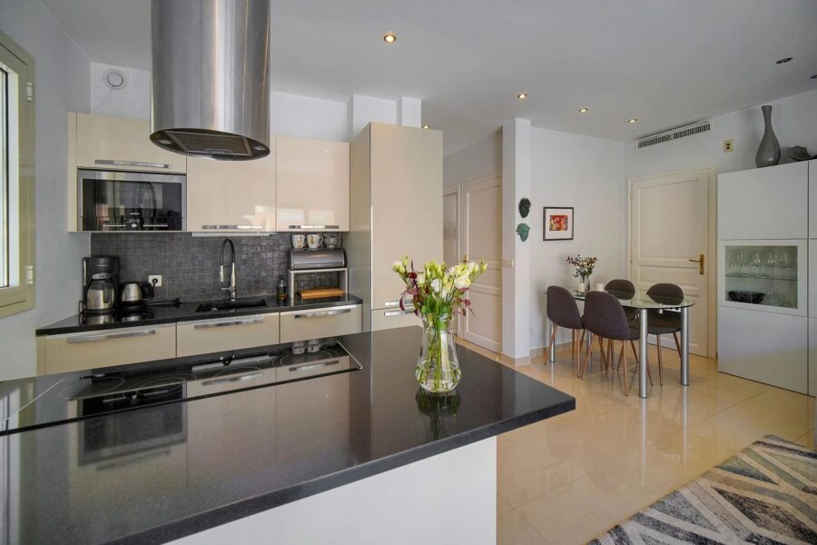 Appartement à vendre à Théoule-sur-mer — Vue mer — photo 18