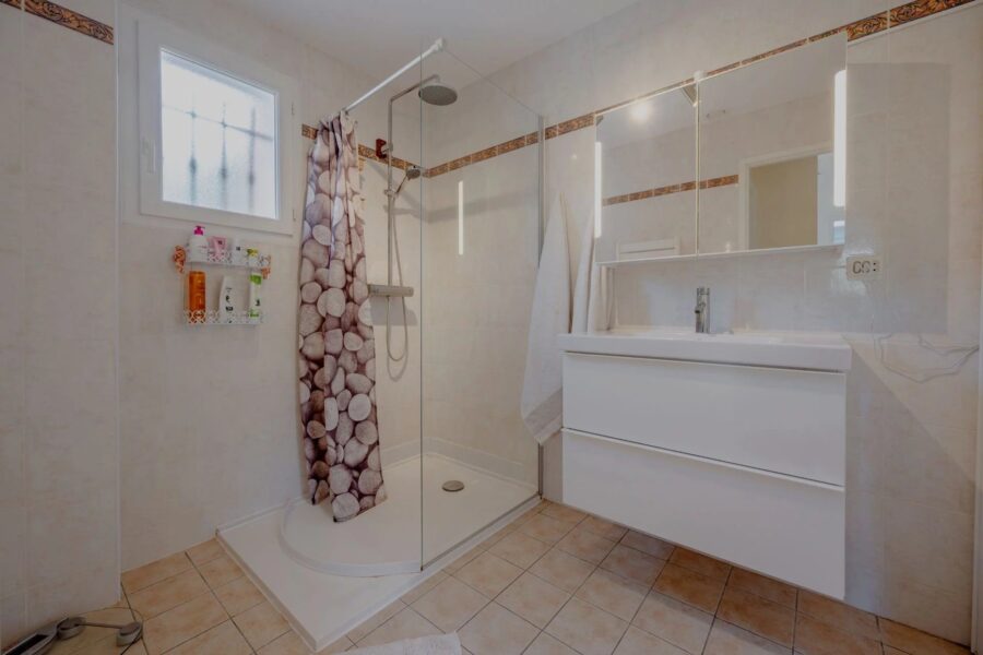Maison à vendre à Le lavandou — Vue montagne — photo 20