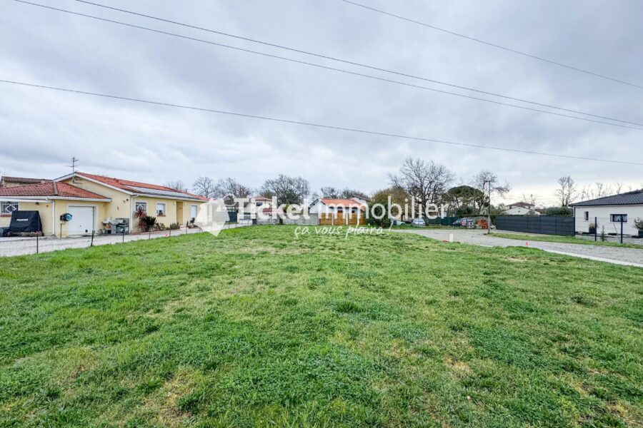 Terrain à vendre à Plaisance-du-touch — Vue sur la ville — photo 6