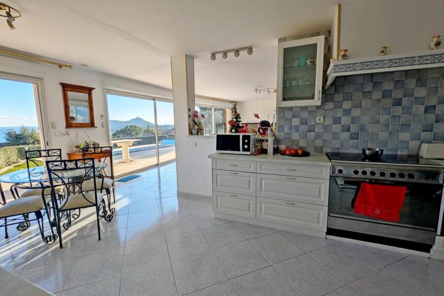Maison à vendre à Agay — Vue mer — photo 5