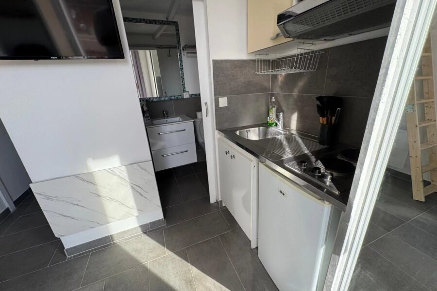 Appartement à louer à Nice — Vue sur la ville — photo 3