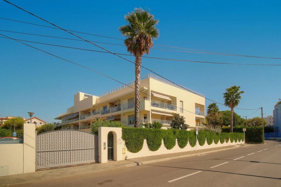 Appartement à vendre à Juan-les-pins — Vue mer — photo 24