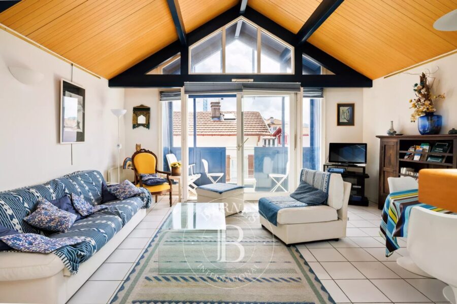 Appartement à vendre à Saint-jean-de-luz — Vue montagne — photo 3