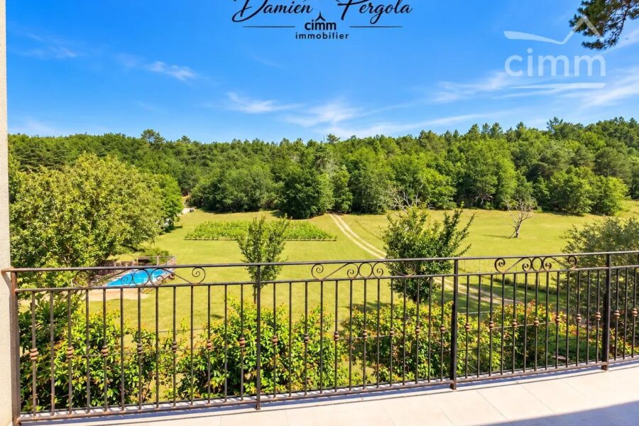 Maison à vendre à Montignac-lascaux — Vue nature — photo 1