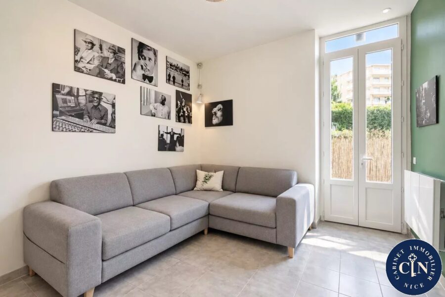 Appartement à vendre à Nice — Vue sur la ville — photo 4