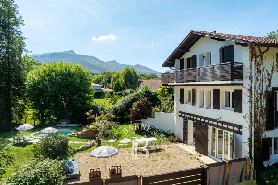 Maison à vendre à Ascain — Vue montagne — photo 16