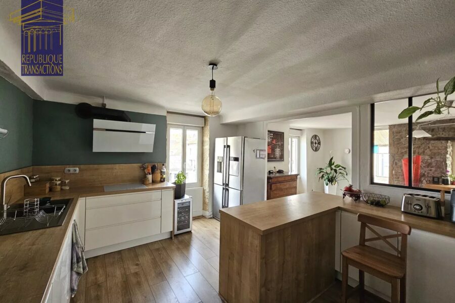 Appartement à vendre à Beaune — Vue sur la ville — photo 4