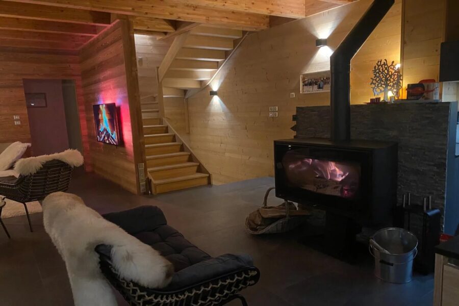 Maison à vendre à Prunières — Vue lac — photo 9