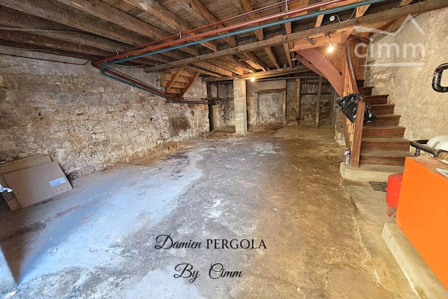 Maison à vendre à Montignac-lascaux — Vue fleuve — photo 17
