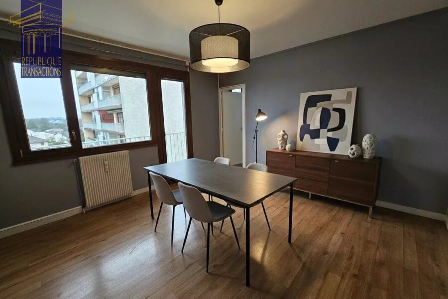 Appartement à vendre à Beaune — Vue sur la ville — photo 7
