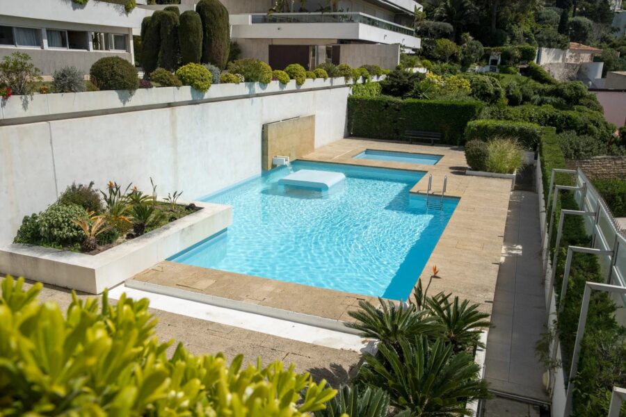 Appartement à vendre à Marseille 7ème — Vue mer — photo 2