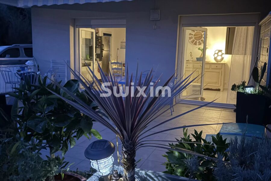 Appartement à vendre à Cavalaire-sur-mer — Vue parc & jardin — photo 5