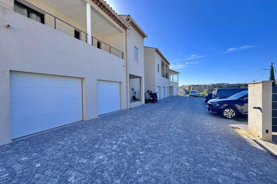 Appartement à louer à Nice — Vue mer — photo 10