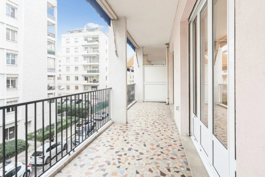 Appartement à vendre à Nice — Vue sur la ville — photo 1