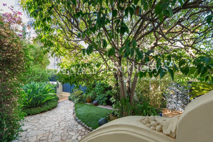 Maison à vendre à Nice — Vue nature — photo 1