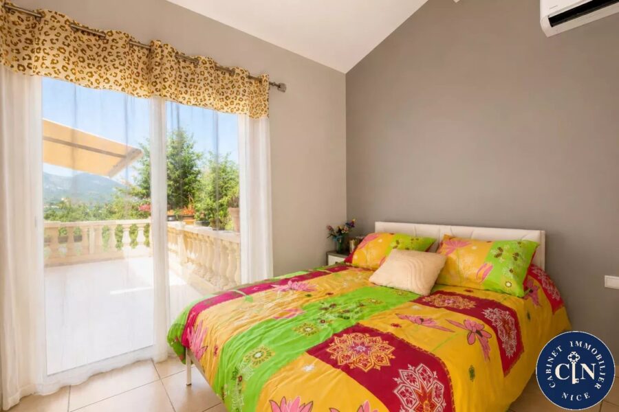 Maison à vendre à Contes — Vue montagne — photo 7