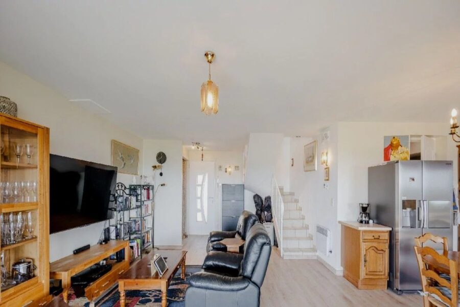 Maison à vendre à Le lavandou — Vue montagne — photo 12