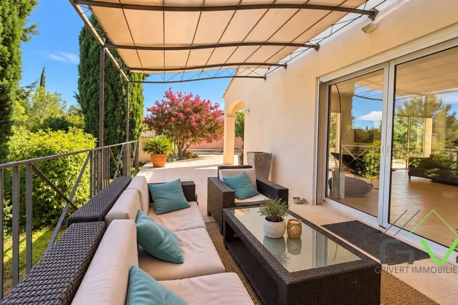 Maison à vendre à Uzès — Vue nature — photo 1