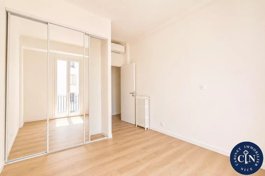 Appartement à vendre à Nice — Vue parc & jardin — photo 12