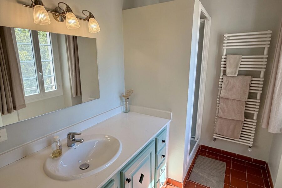 Maison à vendre à Seillans — Vue montagne — photo 49