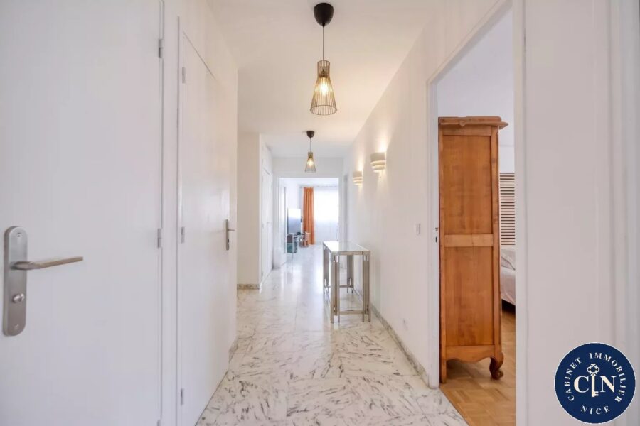 Appartement à vendre à Nice — Vue sur la ville — photo 8