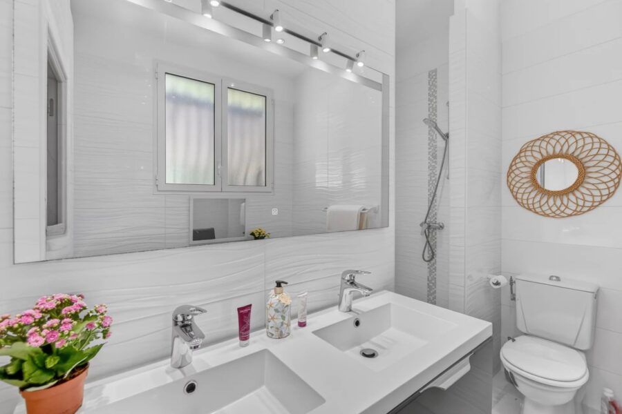 Maison à louer à Èze — Vue mer — photo 13