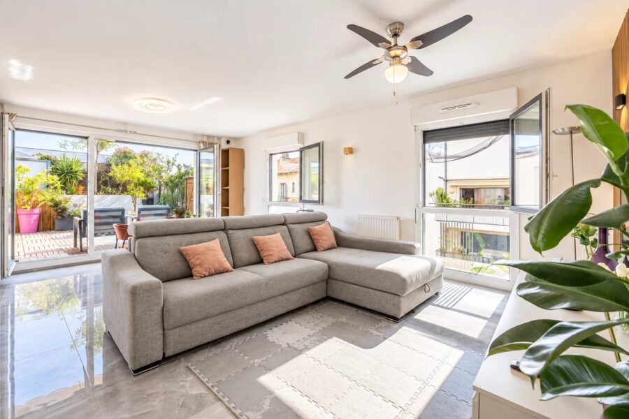 Appartement à vendre à Nice — Vue sur la ville — photo 6