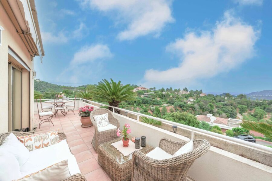 Appartement à vendre à Mandelieu-la-napoule — Vue mer — photo 3