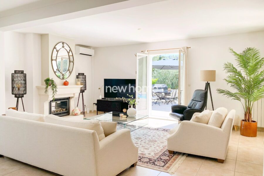 Maison à vendre à Salernes — Vue montagne — photo 13
