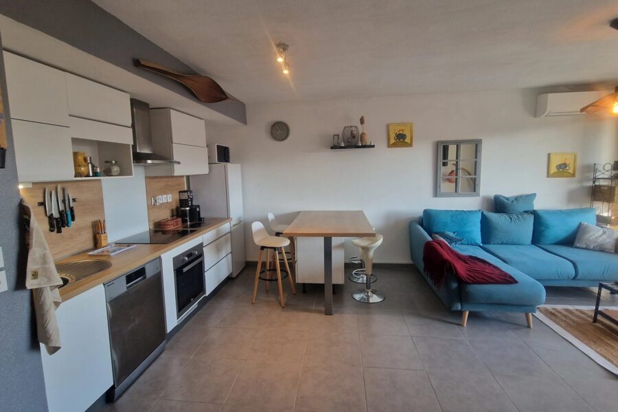 Appartement à vendre à Fréjus — Vue sur la ville — photo 3