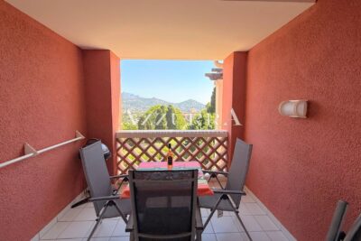 Appartement à vendre à Agay