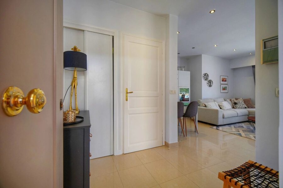 Appartement à vendre à Théoule-sur-mer — Vue mer — photo 11