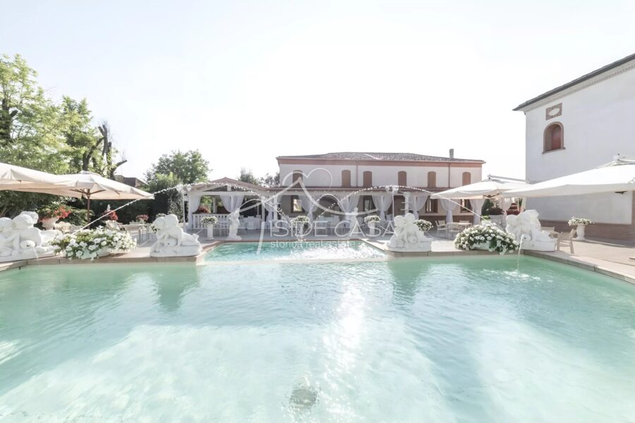 Maison à vendre à Bagnolo san vito — Vue nature — photo 2