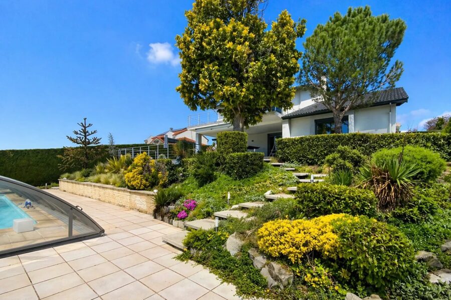 Maison à vendre à Saint-genest-lerpt — Vue nature — photo 19