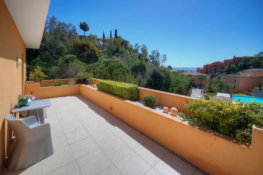 Appartement à vendre à Théoule-sur-mer — Vue mer — photo 4