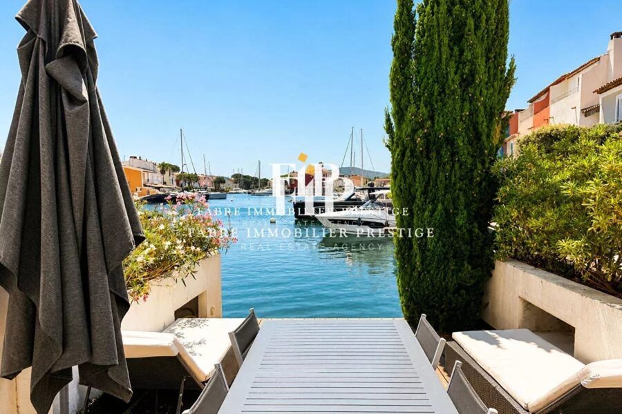 Maison à vendre à Grimaud — Vue marina & port — photo 3